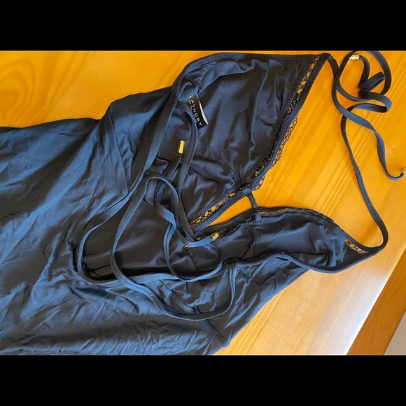 Laundry Low V front one piece tie back swimsuit - Picture 3 of 3